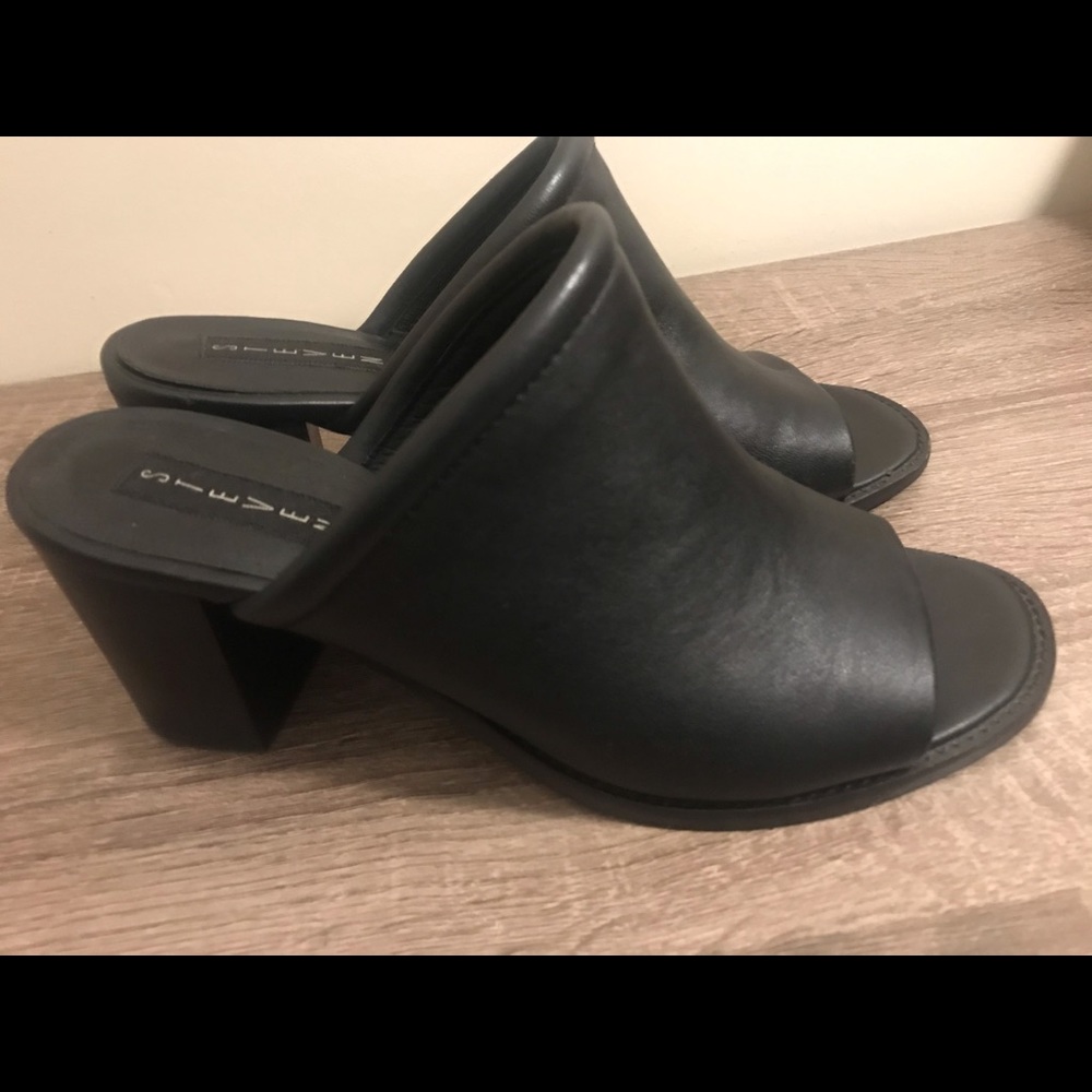 Steve Madden Sayzar Leather shoes